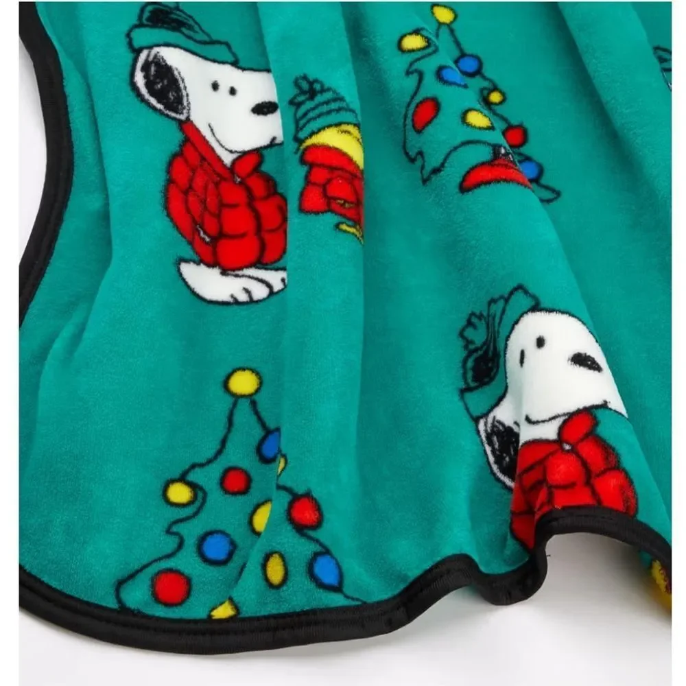 Peanuts® Snoopy & Woodstock Puffer Coat  Cozy Plush Throw, 40 in x 50 in